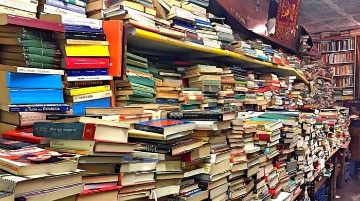 Jak skutecznie promować swoją książkę? Sprawdzone strategie dla początkujących autorów